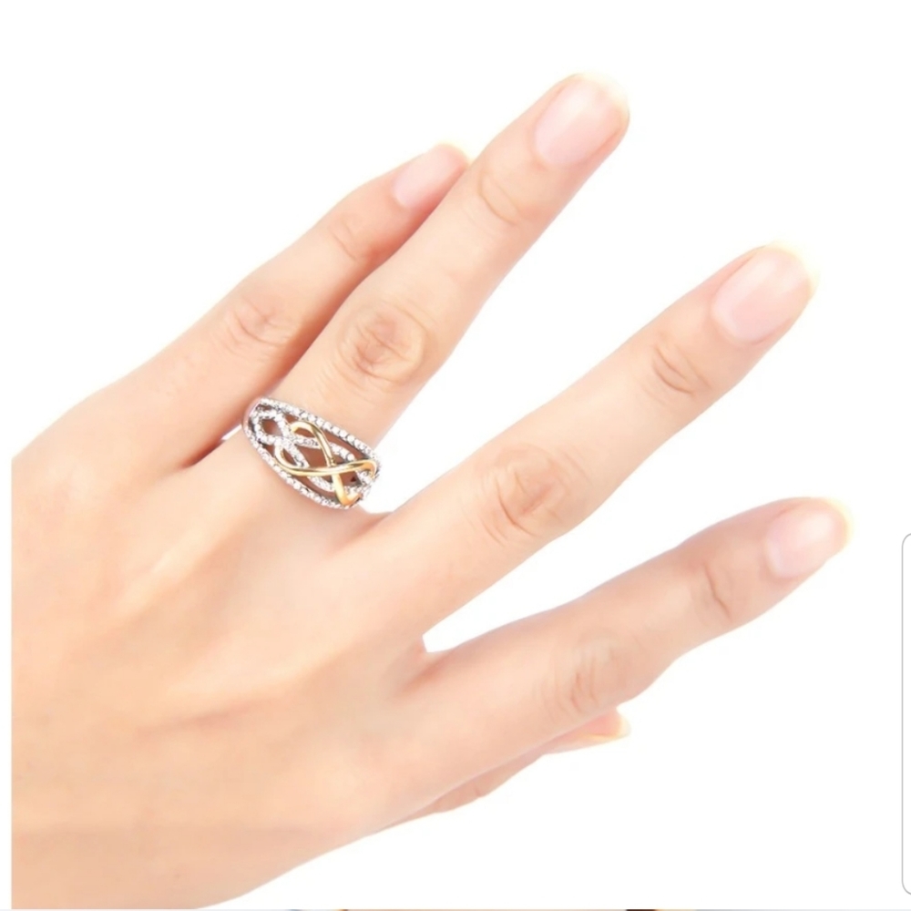 DONATED NWOT Infinity ring / wedding band - Picture 2 of 4